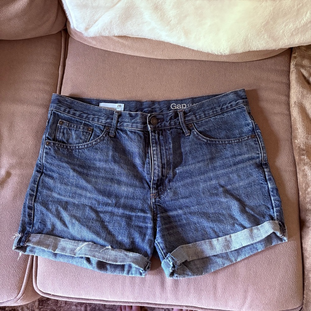 GAP Jean Shorts 28 Cuffed Hem